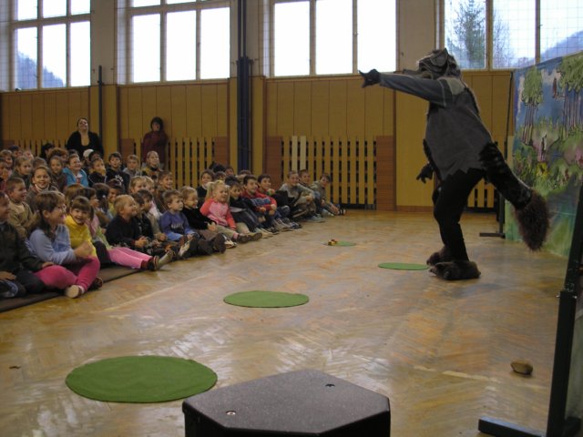 ovlkoviktorhobolelizuby005.jpg